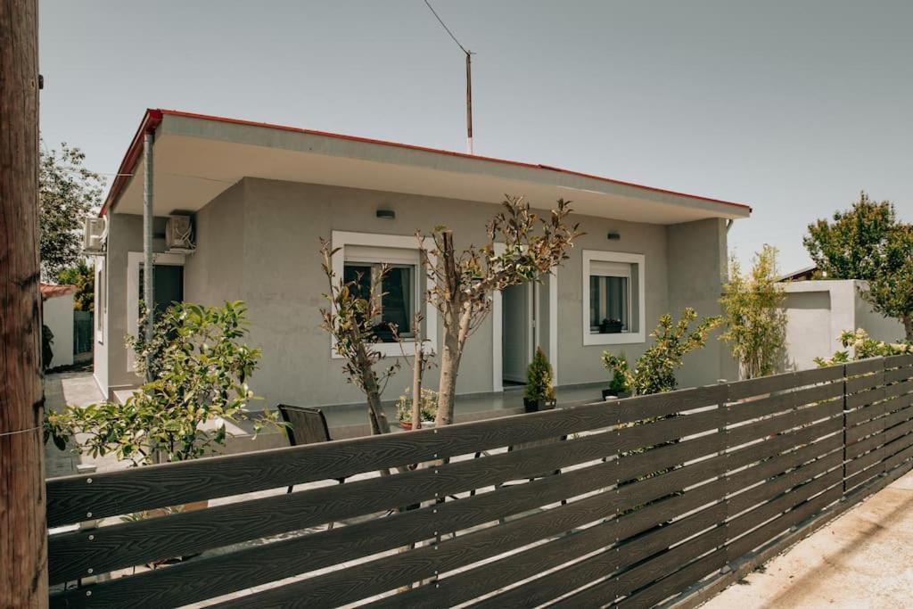 Sophia'S Coastal Retreat Villa Korinósz Kültér fotó